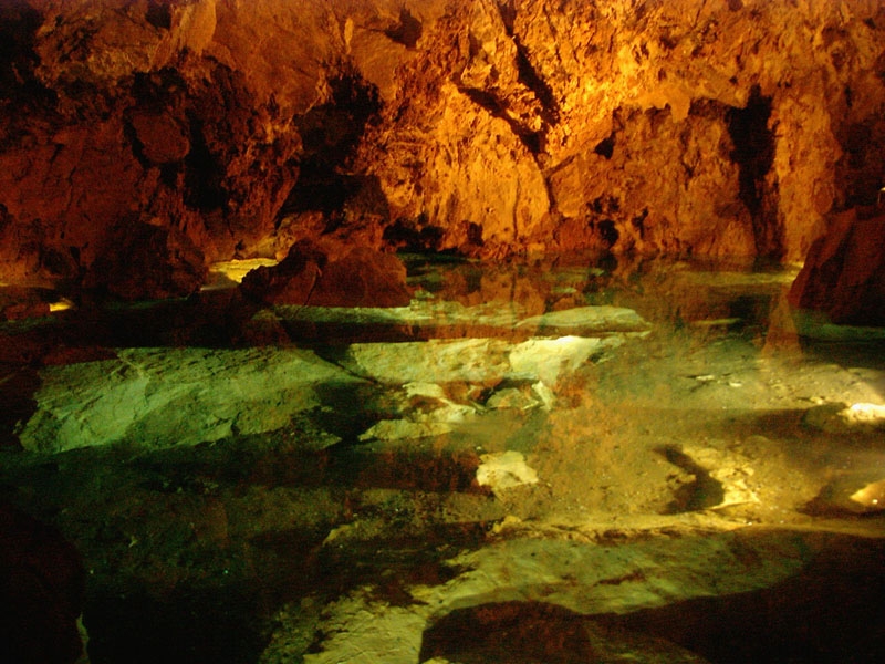 Bozkovsk jeskyn