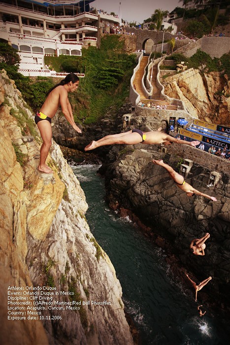 Cliffdiver Orlando Duque