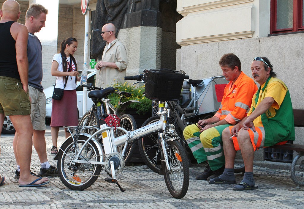 Praha, na kole s primtorem Pavlem Bmem