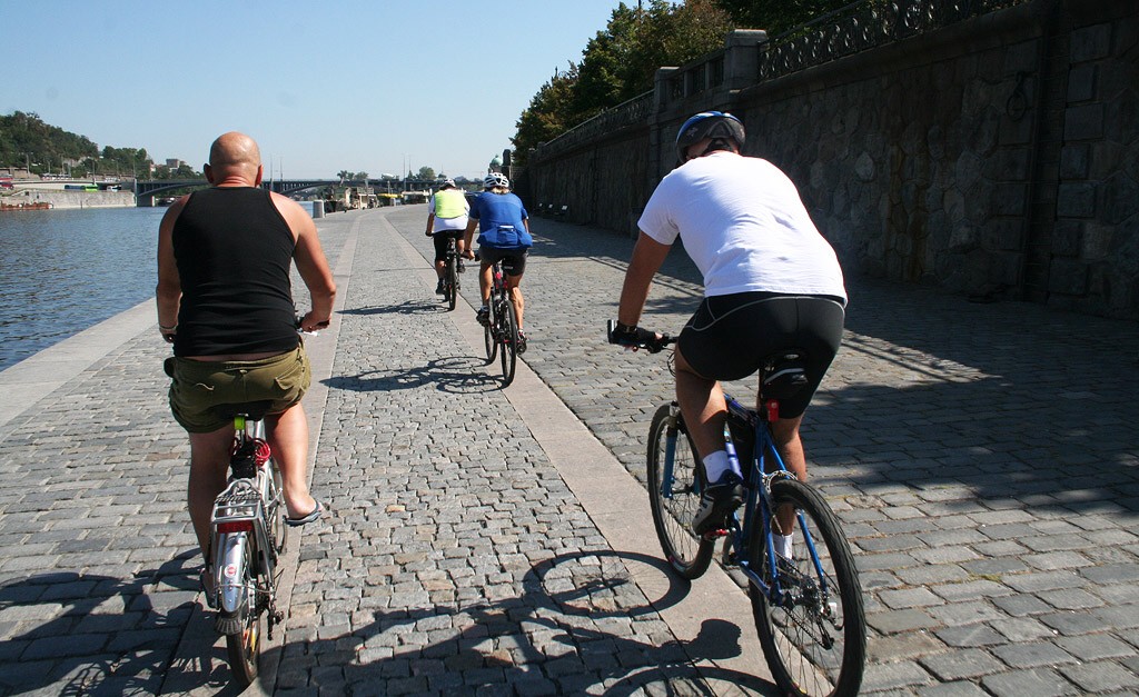 Praha, na kole s primtorem Pavlem Bmem