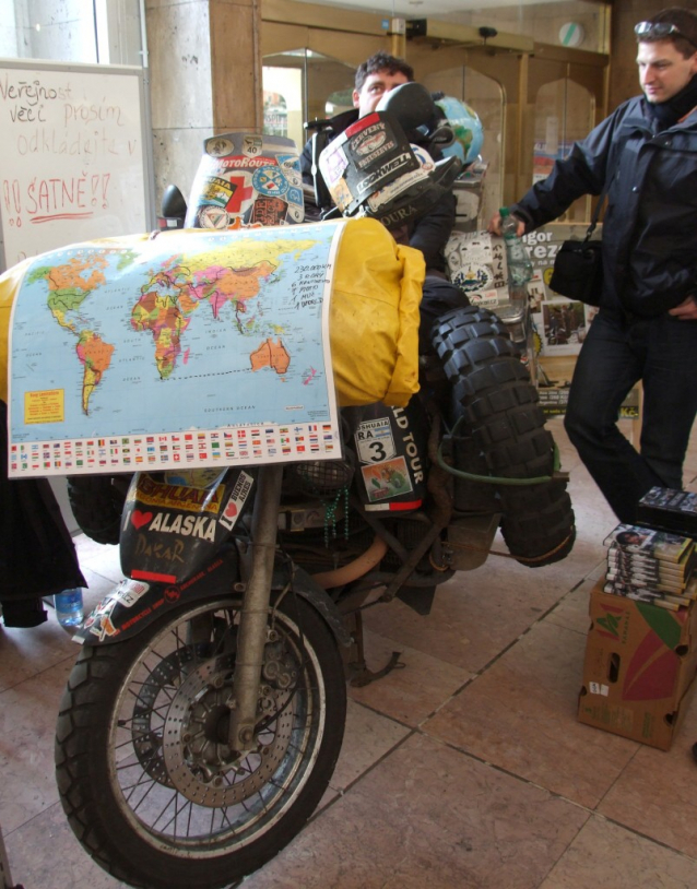 Vybavení na motorku: zavazadla pro dlouhé cesty
