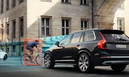 POC a Volvo vyvinuly crash test cyklisty s automobilem