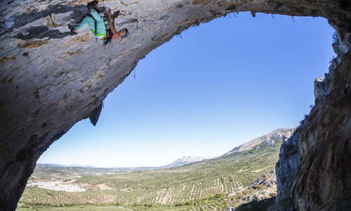 Austrian free climber Angela Eiter becomes first woman ever to tackle 9b route in Spain