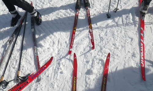 V Krkonoších se lyžuje o sto šest