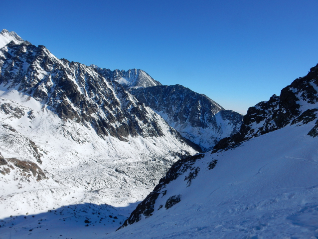 Český skialpinista se zřítil v Červeném žlabu 
