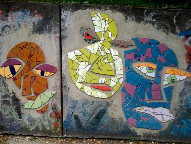 Tvář moderní mozaiky na Vinohradech