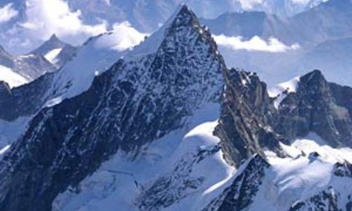 Gabelhorn tváří v tvář Matterhornu Gabelhorn tváří v tvář Matterhornu