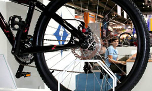 Kola a nic než kola Kola a nic než kola