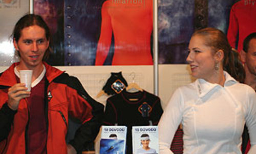 Moira experimentuje s bavlnou Moira experimentuje s bavlnou