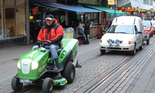 Přes Švédsko na zahradním traktoru