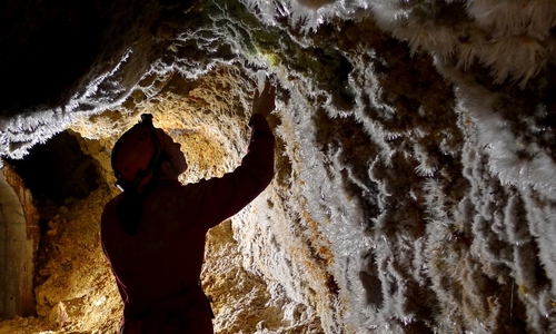 Základní kurz speleologie nabízejí jeskyňáři pro veřejnost