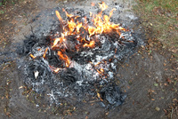 Středočeský kraj zakázal rozdělávat oheň, ale pálení čarodějnic je povolené