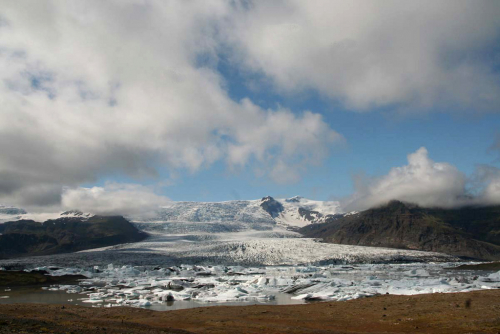 Island. Ledovec Vatnajokull.