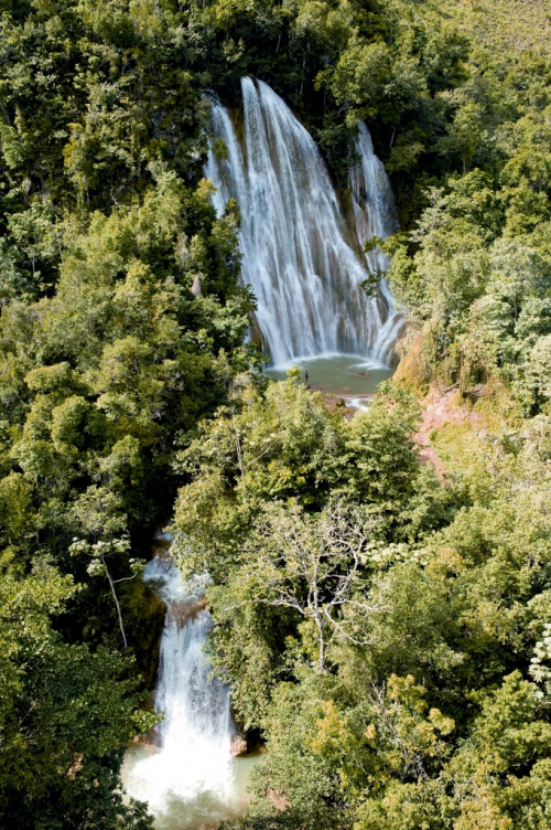 Dominikánská republika. Vodopád Salto del Limon.