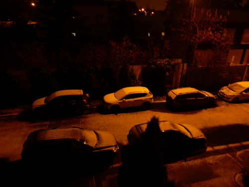 Praha. První sníh.