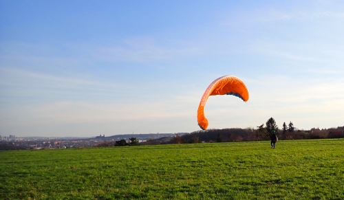 Paragliding Suchdol, Praha.