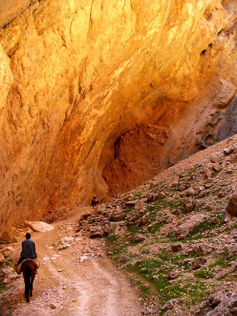 Afghnistn, putovn na koskm hbetu