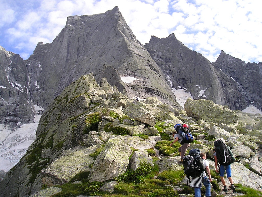 Bergell, Piz Badile, Nordkante - Horydoly.cz 