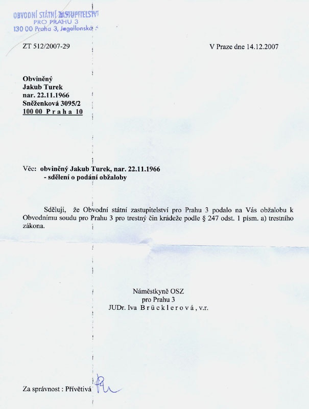 Benq se soud se zkaznkem - Horydoly.cz 