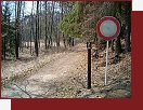 Znaka sprvy CHKO esk rj: Cesta jen pro p (mezi Vidlkem a Vkem)