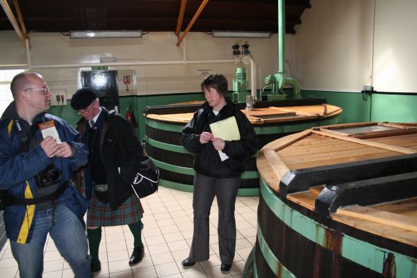 Skotsko, palrna whisky Dalwhinnie