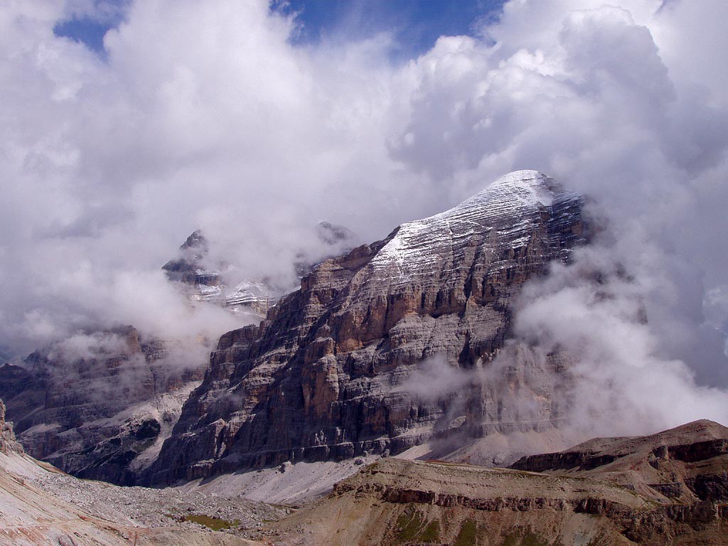 Dolomity