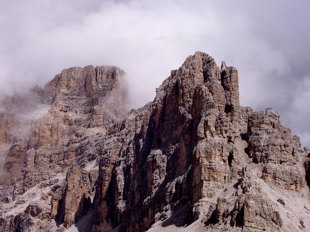 Dolomity