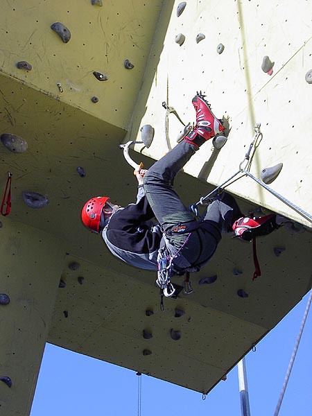 Drytooling, uml lezeck stna Aupeak Bratislava