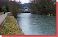 Francouzský kanál Rýn - Rhona v Alsasku je pod ledem (únor 2012) 