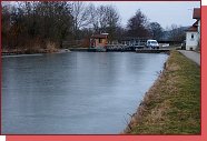 Francouzský kanál Rýn - Rhona v Alsasku je pod ledem (únor 2012) 
