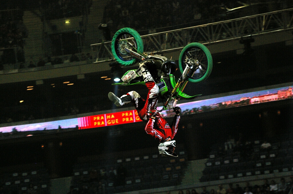 Freestyle Motocross 2006