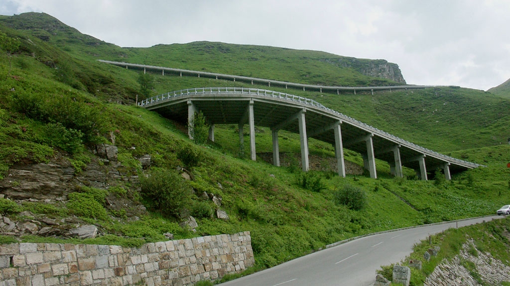 Grossglockner na kole