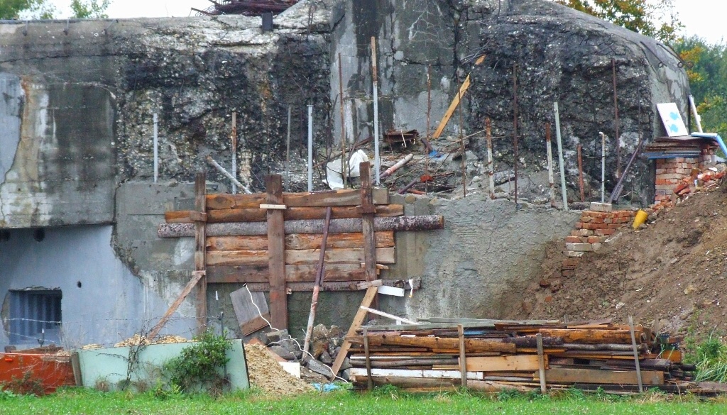 Bunkr Jaro na Hlunsku - Horydoly.cz 