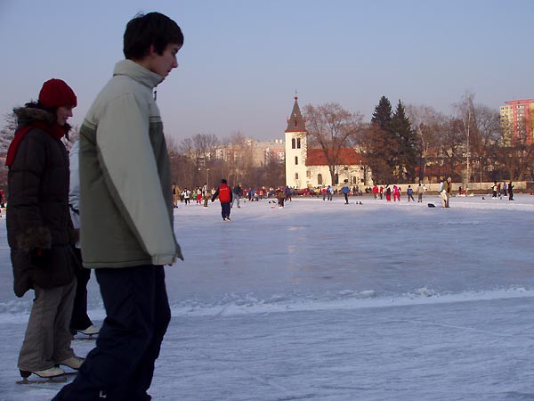 Hostivask pehrada a Hamersk rybnk pod ledem