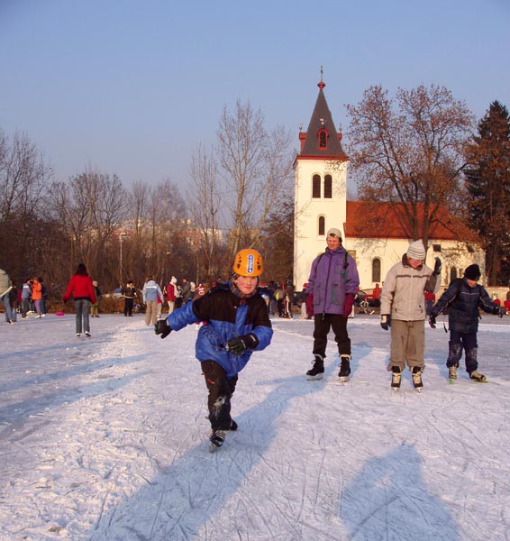 Hostivask pehrada a Hamersk rybnk pod ledem