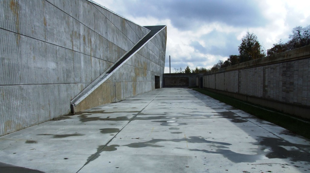 Hrabyn, pamtnk 2. svtov vlky - Horydoly.cz 