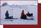 Odpoinek pi sjezdu ledovce Mer de Glace