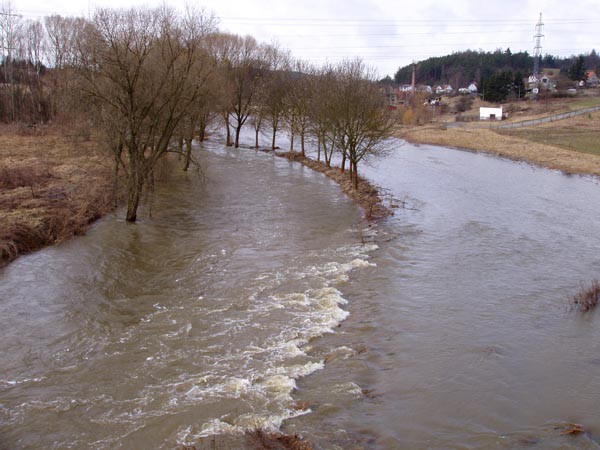 Jihoesk eky a potoky 29.3.2006