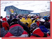 Kaprun, u Alpincenter se n�kdy tvo�� fronty na lanovky 