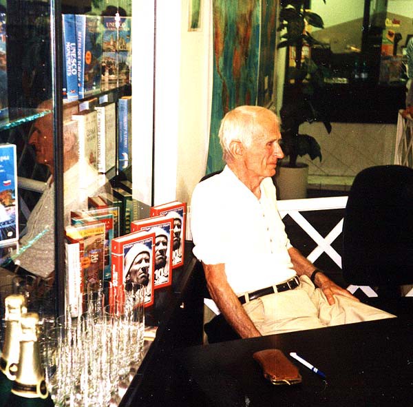 Autogramida Radovana Kuchae 4. ervna 2003