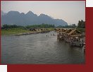Laos, restauran odpovadlo na konzumaci piva