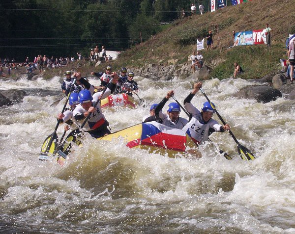 Lipno, mistrovstv svta v raftingu 2003