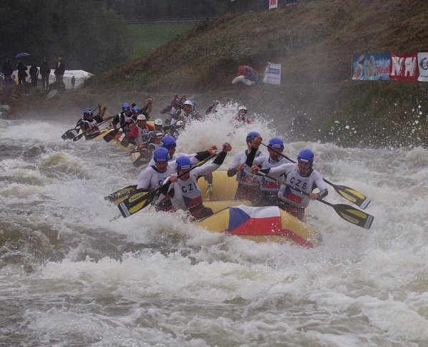Lipno, mistrovstv svta v raftingu 2003