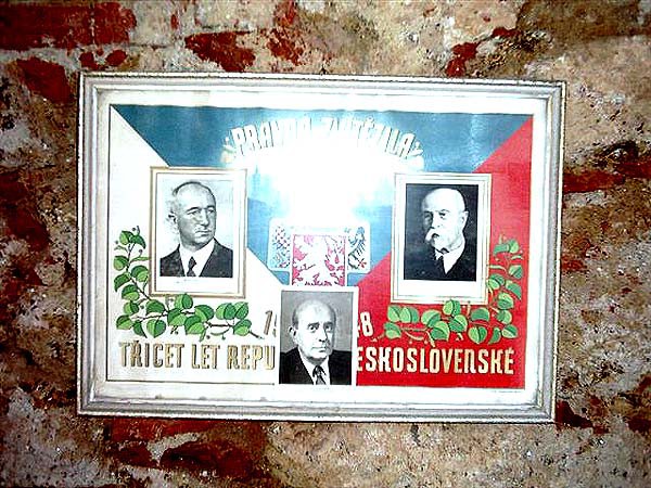 Mansk dvr a okol