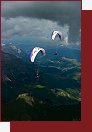 Red Bull X-Alps 2007 byl rozhodn jednm z nejzajmavjch zvod historie. Ticet astnk z 22 rznch zem zvodili 14 dn na 850 km dlouh cest nap Alpami pouze s prem trekovch bot a paraglidem. 
