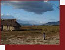 Jak je to bt nezvanmi hosty v ndhern krajin stolovch hor venezuelsk Gran Sabany se mete pesvdit s naimi dvma hrdiny a vydat se spolen s nimi na zem indin Pmon, kte sice maj rdi turisty, ale pouze v ppad, e z toho maj zisk. Dokument Vs zavede do okol stolovch hor Akopn a Roraima a uke Vm, e i kdy mi echoslovci sluby mstch prvodc odmtme z pesvden, e s nimi to nen dn dobrodrustv, a u vbec dn svoboda, njakou da za to pece jen platit musme      