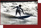 Statick surfing na divok vod.
