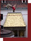 Slackliner. At, tak zn titul 20 minutovho slackline videa se senzanmi slackline  chzi po slack line lan v srdci Tyrolska. Film nabz ndhern pohledy na Tyrolsko . Akti se pohybuj 40 m nad zem na 25 metrovm lan. 