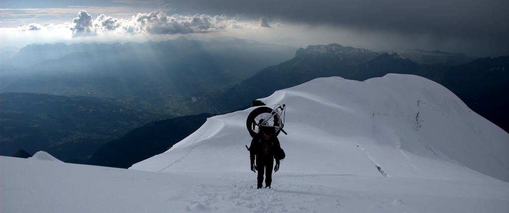 Mont Blanc Bike Downhill - Horydoly.cz 