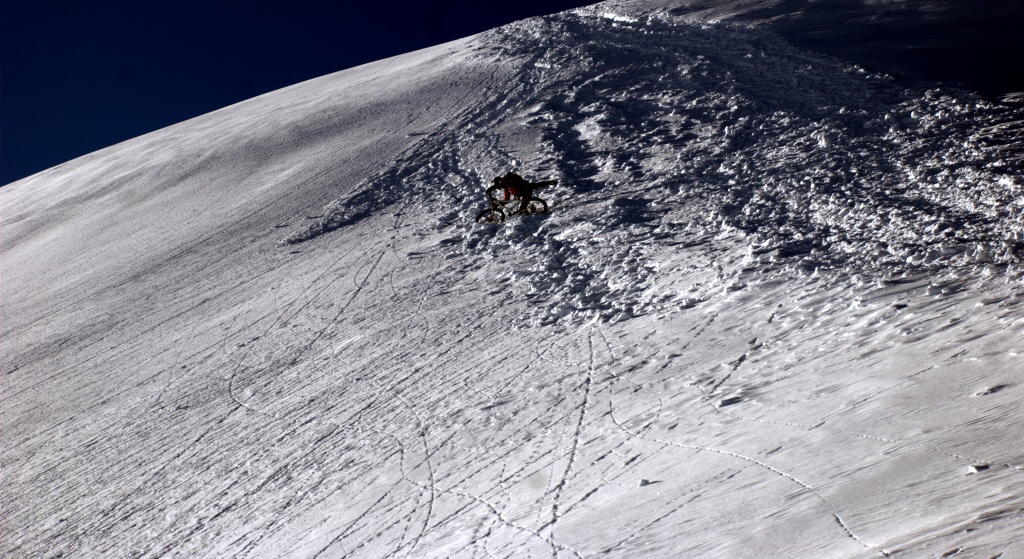 Mont Blanc Bike Downhill - Horydoly.cz 